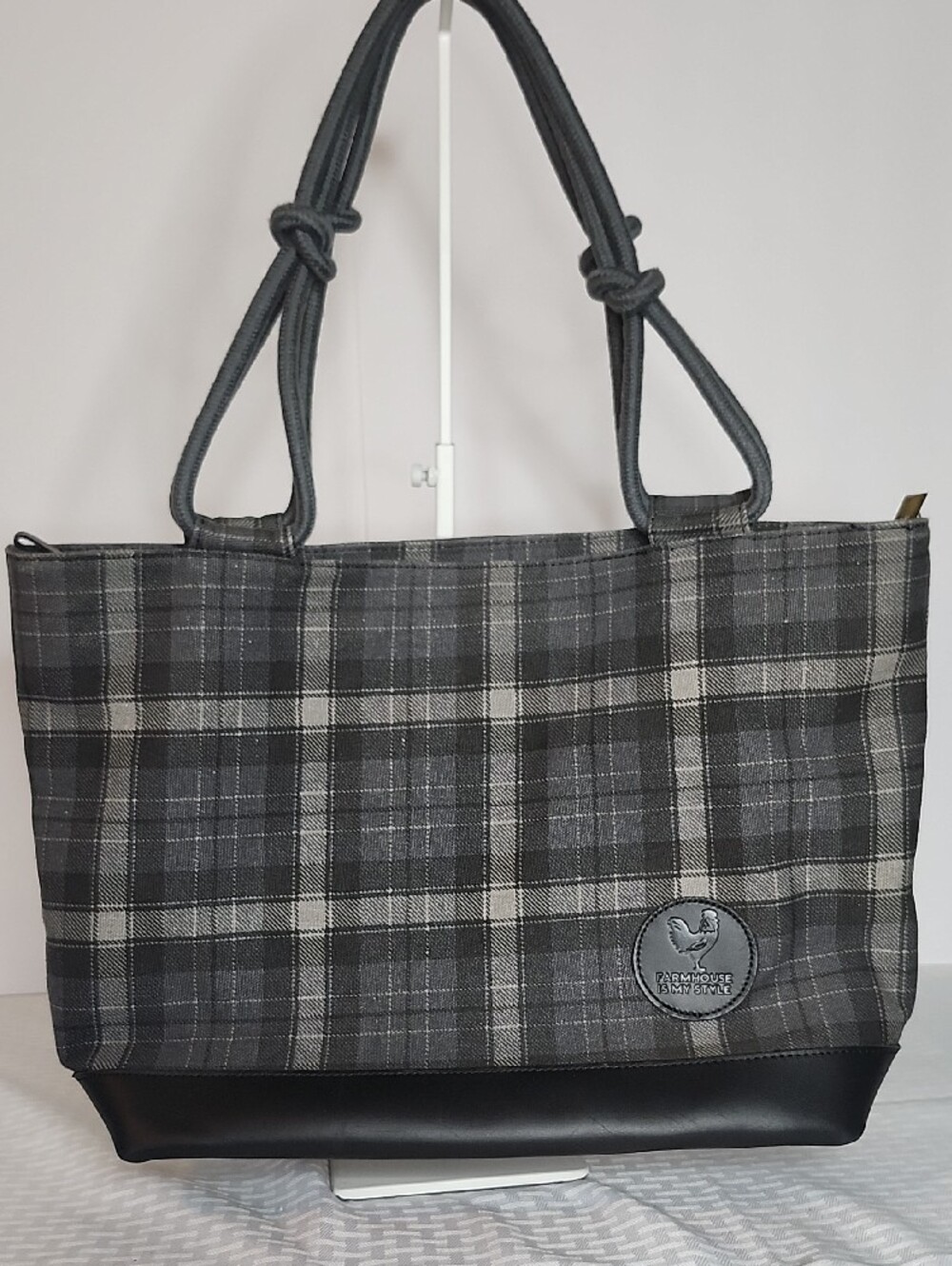 Farmhouse Plaid Shoulder Tote Knotted Rope Handles